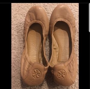 Tory Burch brown/ tan leather ballet shoes size 7.